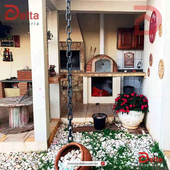 Foto 7 de Casa com 4 quartos à venda, 410m2 em Vila Rica, Atibaia - SP