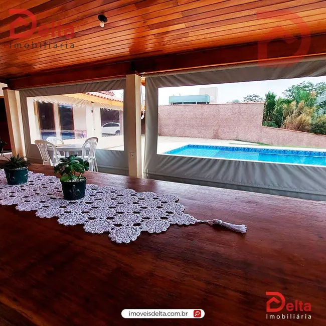 Foto 2 de Casa com 3 quartos à venda, 1500m2 em Piracaia - SP