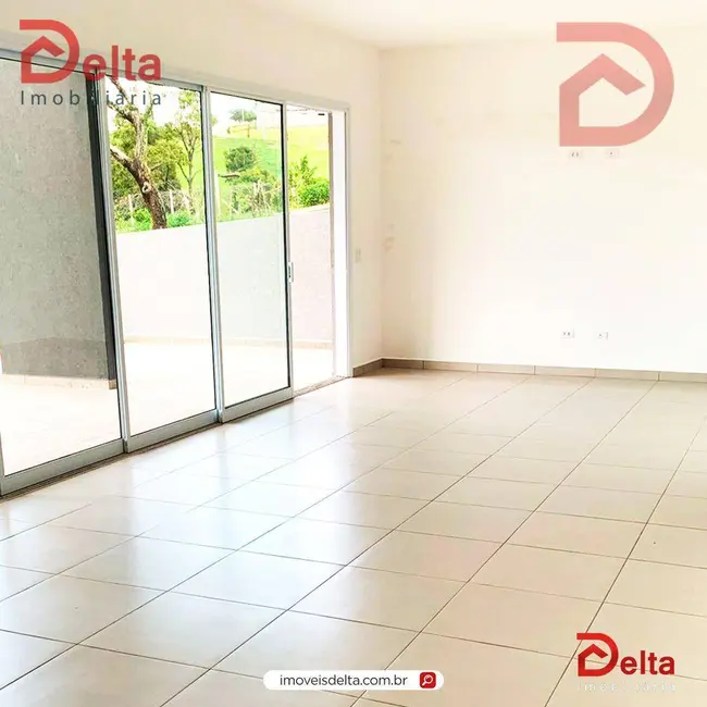 Foto 4 de Casa com 3 quartos à venda, 1000m2 em Tanque, Atibaia - SP