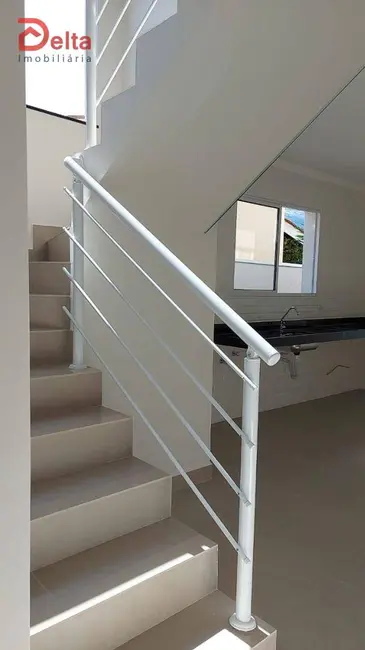 Foto 4 de Casa com 4 quartos à venda, 250m2 em Jardim Maristela, Atibaia - SP