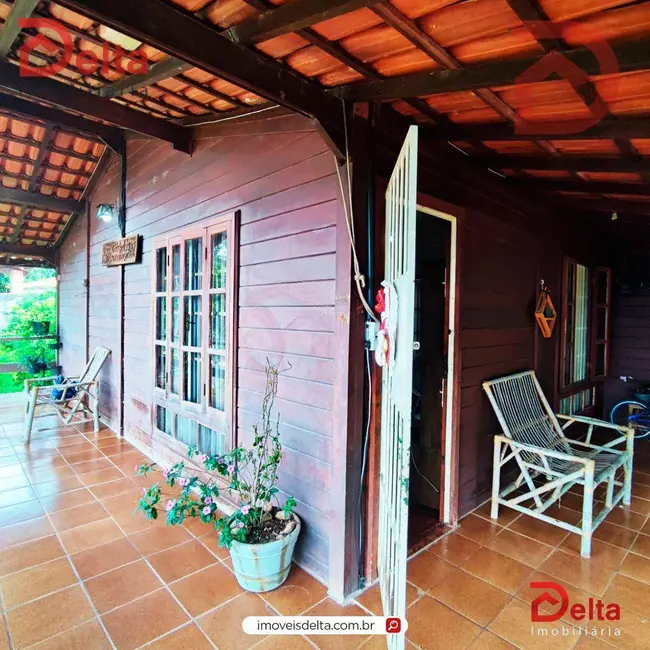 Foto 3 de Casa com 4 quartos à venda, 2350m2 em Jardim Maracanã, Atibaia - SP