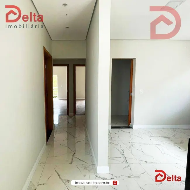 Foto 3 de Casa com 3 quartos à venda, 275m2 em Chácaras Maringá, Atibaia - SP