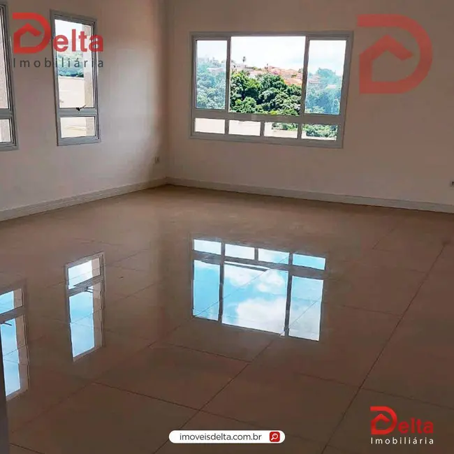 Casa com 3 quartos à venda, 200m2 em Jardim Paulista, Atibaia - SP - imagem 2 Foto 2 de Casa com 3 quartos à venda, 200m2 em Jardim Paulista, Atibaia - SP