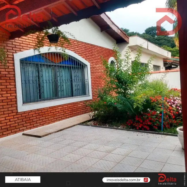Foto 1 de Casa com 3 quartos à venda, 250m2 em Atibaia - SP