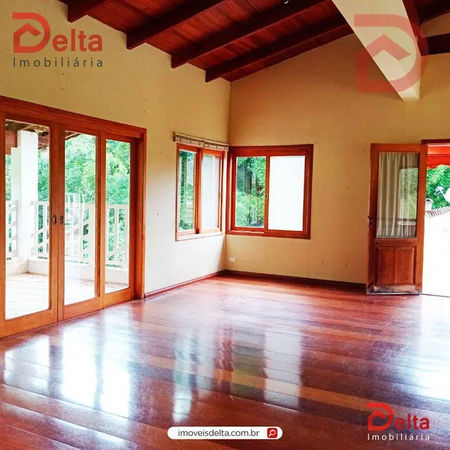 Foto 8 de Chácara com 4 quartos à venda, 2500m2 em Jardim Estância Brasil, Atibaia - SP