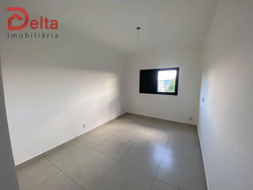 Foto 3 de Casa com 2 quartos à venda, 65m2 em Vitória Régia, Atibaia - SP