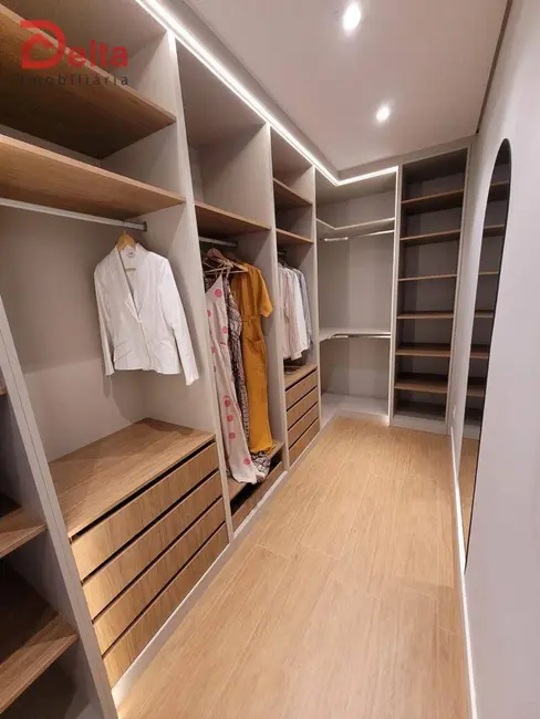 Casa com 3 quartos à venda, 489m2 em Guaxinduva, Atibaia - SP - imagem 9 Foto 9 de Casa com 3 quartos à venda, 489m2 em Guaxinduva, Atibaia - SP