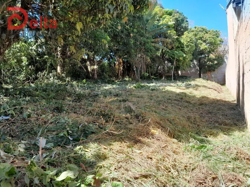 Foto 2 de Terreno / Lote à venda, 480m2 em Vila Santista, Atibaia - SP
