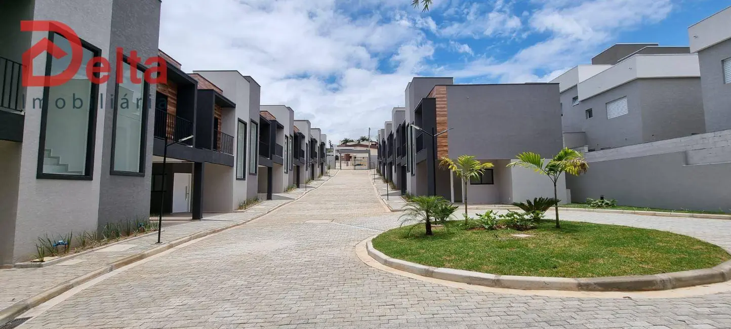 Foto 5 de Casa com 2 quartos à venda, 69m2 em Jardim Santo Antônio, Atibaia - SP