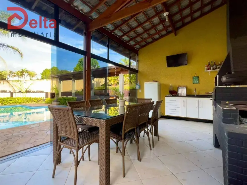 Foto 7 de Casa com 4 quartos à venda, 1000m2 em Jardim Estância Brasil, Atibaia - SP