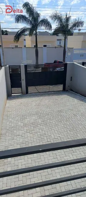 Casa com 3 quartos à venda, 240m2 em Atibaia - SP - imagem 3 Foto 3 de Casa com 3 quartos à venda, 240m2 em Atibaia - SP