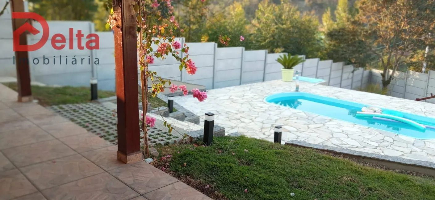 Foto 1 de Casa com 2 quartos à venda, 600m2 em Estância Santa Maria do Portão, Atibaia - SP