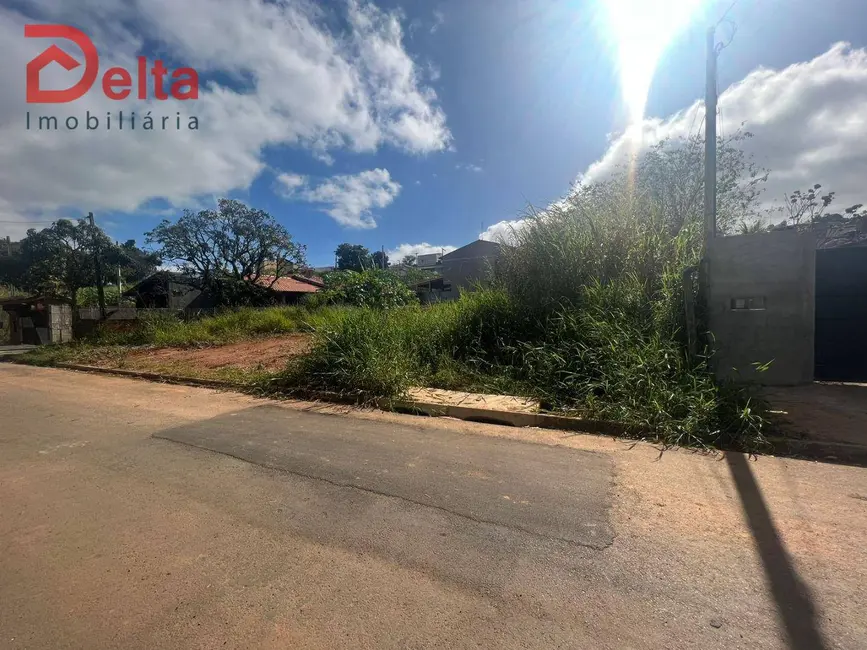 Terreno / Lote à venda, 310m2 em Jardim São Felipe, Atibaia - SP - imagem 4 Foto 4 de Terreno / Lote à venda, 310m2 em Jardim São Felipe, Atibaia - SP