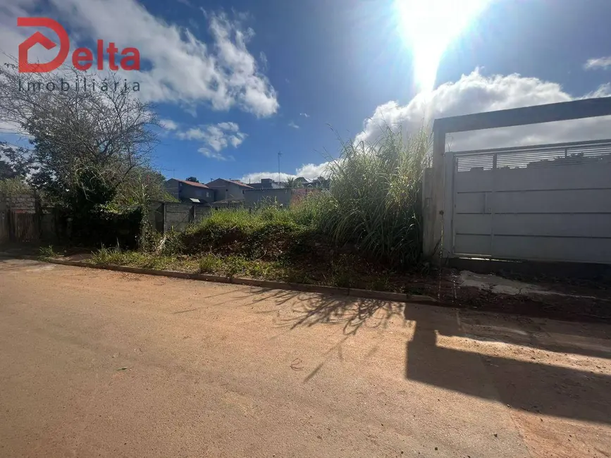 Terreno / Lote à venda, 310m2 em Jardim São Felipe, Atibaia - SP - imagem 8 Foto 8 de Terreno / Lote à venda, 310m2 em Jardim São Felipe, Atibaia - SP