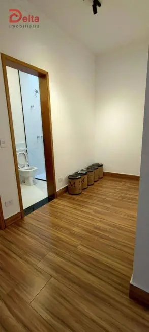 Casa com 3 quartos à venda, 175m2 em Atibaia - SP - imagem 4 Foto 4 de Casa com 3 quartos à venda, 175m2 em Atibaia - SP