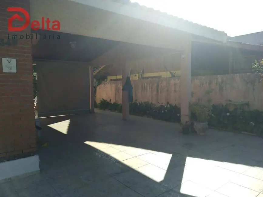 Casa com 3 quartos à venda, 600m2 em Atibaia - SP - imagem 4 Foto 4 de Casa com 3 quartos à venda, 600m2 em Atibaia - SP