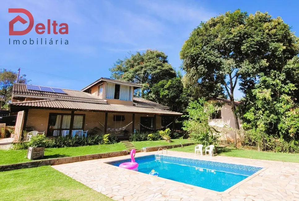 Foto 2 de Casa com 3 quartos à venda, 1190m2 em Jardim Estância Brasil, Atibaia - SP