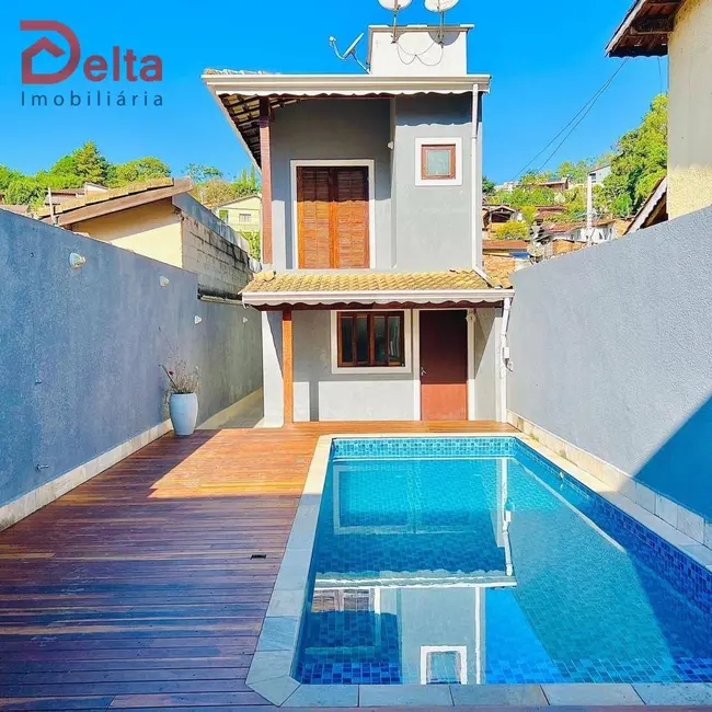 Foto 2 de Casa com 2 quartos à venda, 300m2 em Estância Santa Maria do Portão, Atibaia - SP