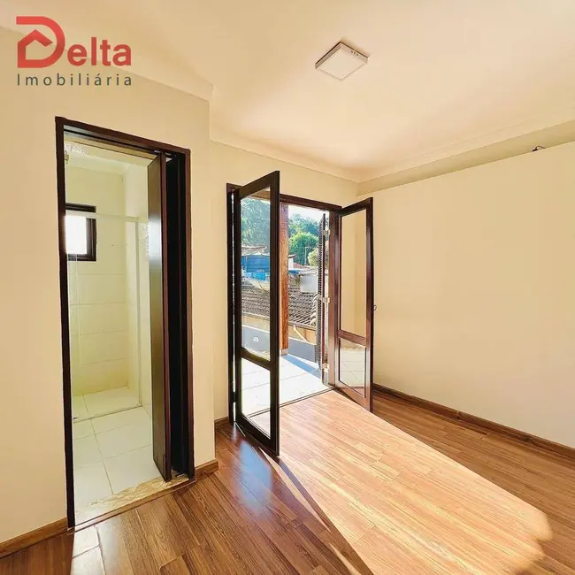 Foto 8 de Casa com 2 quartos à venda, 300m2 em Estância Santa Maria do Portão, Atibaia - SP