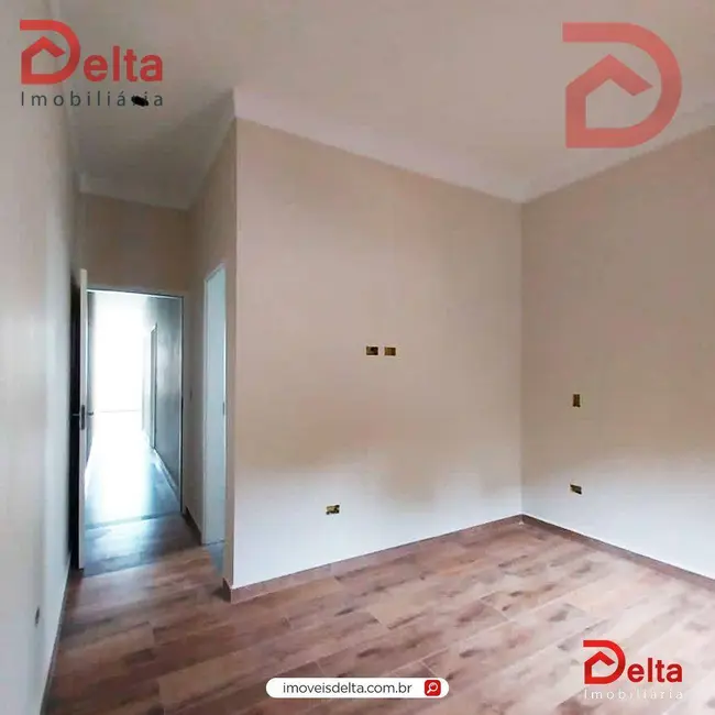 Casa com 2 quartos à venda, 200m2 em Jardim Santo Antônio, Atibaia - SP - imagem 8 Foto 8 de Casa com 2 quartos à venda, 200m2 em Jardim Santo Antônio, Atibaia - SP