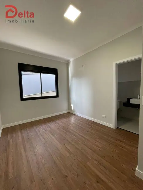 Casa com 3 quartos à venda, 638m2 em Condominio Quintas da Boa Vista, Atibaia - SP - imagem 2 Foto 2 de Casa com 3 quartos à venda, 638m2 em Condominio Quintas da Boa Vista, Atibaia - SP