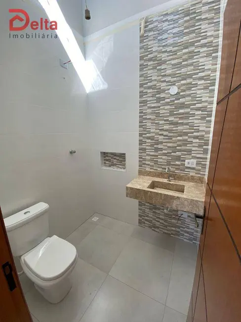 Foto 9 de Casa com 2 quartos à venda, 175m2 em Atibaia - SP