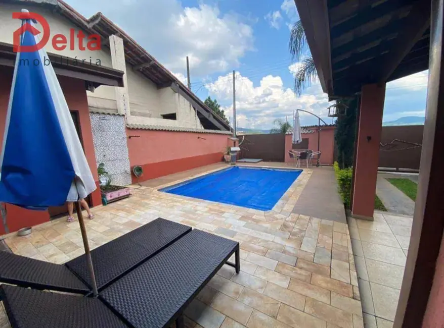 Foto 2 de Casa com 3 quartos à venda, 250m2 em Bom Jesus Dos Perdoes - SP