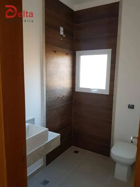 Sobrado com 3 quartos à venda, 300m2 em Atibaia - SP - imagem 9 Foto 9 de Sobrado com 3 quartos à venda, 300m2 em Atibaia - SP