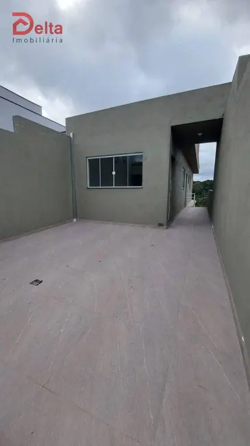 Casa com 1 quarto à venda, 200m2 em Jardim Maristela II, Atibaia - SP - imagem 3 Foto 3 de Casa com 1 quarto à venda, 200m2 em Jardim Maristela II, Atibaia - SP