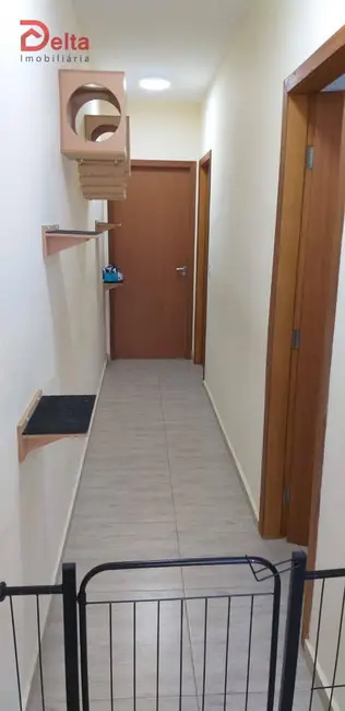 Casa com 2 quartos à venda, 175m2 em Atibaia - SP - imagem 5 Foto 5 de Casa com 2 quartos à venda, 175m2 em Atibaia - SP