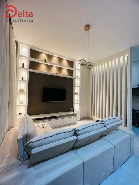 Foto 3 de Casa com 3 quartos à venda, 200m2 em Loteamento Loanda, Atibaia - SP