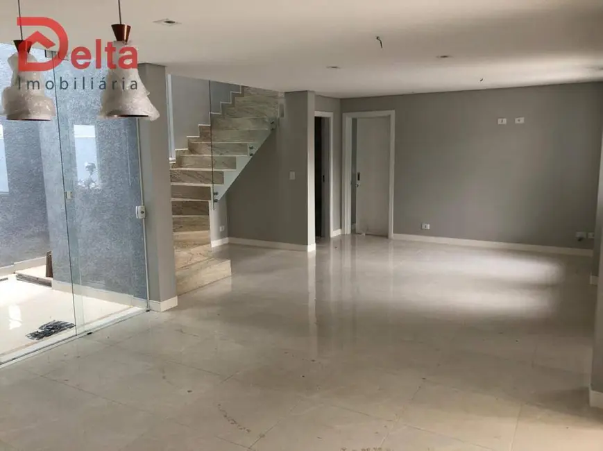 Foto 8 de Sobrado com 4 quartos à venda, 270m2 em Jardim Maristela, Atibaia - SP