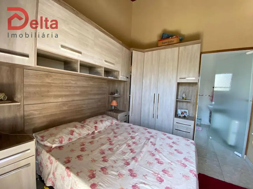 Sobrado com 3 quartos à venda, 229m2 em Jardim Shangri-Lá, Atibaia - SP - imagem 5 Foto 5 de Sobrado com 3 quartos à venda, 229m2 em Jardim Shangri-Lá, Atibaia - SP