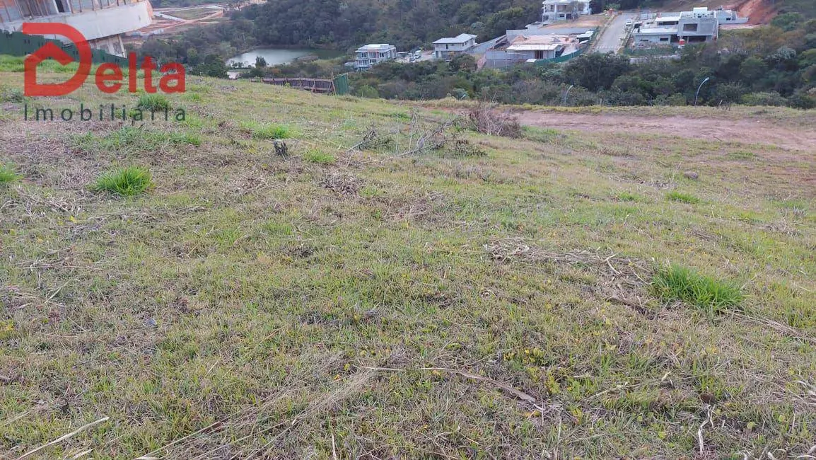 Terreno / Lote à venda, 720m2 em Iara, Atibaia - SP - imagem 3 Foto 3 de Terreno / Lote à venda, 720m2 em Iara, Atibaia - SP