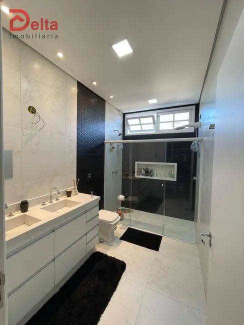 Casa com 4 quartos à venda, 773m2 em Jardim Floresta, Atibaia - SP - imagem 9 Foto 9 de Casa com 4 quartos à venda, 773m2 em Jardim Floresta, Atibaia - SP