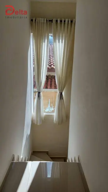 Foto 8 de Sobrado com 3 quartos à venda, 150m2 em Jardim Maristela, Atibaia - SP