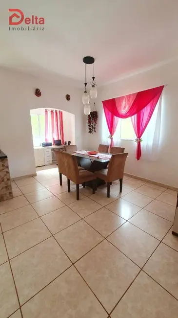 Foto 7 de Chácara com 4 quartos à venda, 1000m2 em Jardim Estância Brasil, Atibaia - SP