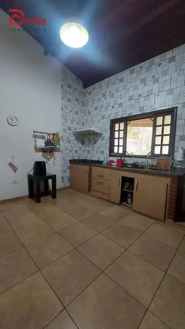 Foto 3 de Chácara com 3 quartos à venda, 1000m2 em Piracaia - SP