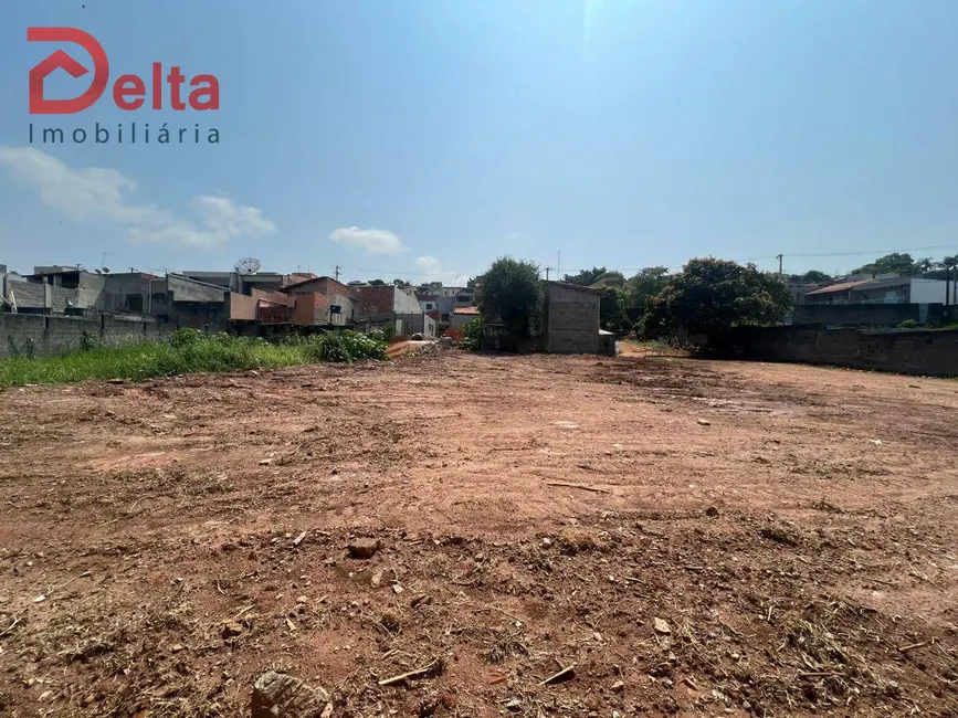 Foto 2 de Terreno / Lote à venda, 310m2 em Jardim Santo Antônio, Atibaia - SP