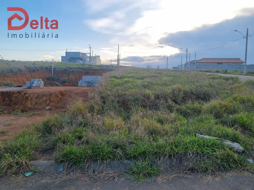 Foto 3 de Terreno / Lote à venda, 232m2 em Nazare Paulista - SP