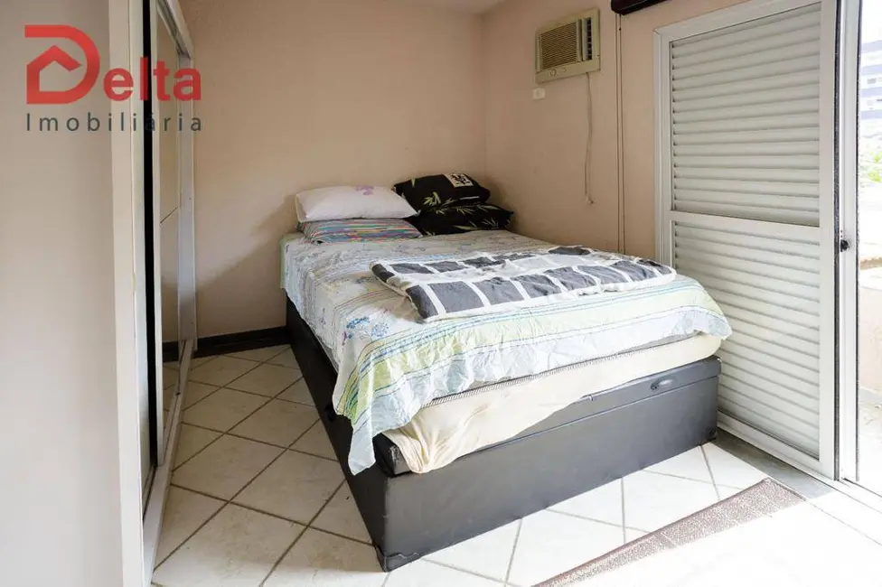 Sobrado com 2 quartos à venda, 57m2 em Bertioga - SP - imagem 7 Foto 7 de Sobrado com 2 quartos à venda, 57m2 em Bertioga - SP