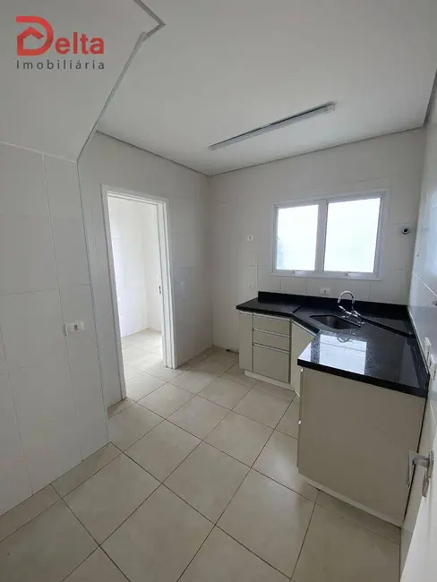Casa com 3 quartos para alugar, 276m2 em Loteamento Loanda, Atibaia - SP - imagem 5 Foto 5 de Casa com 3 quartos para alugar, 276m2 em Loteamento Loanda, Atibaia - SP