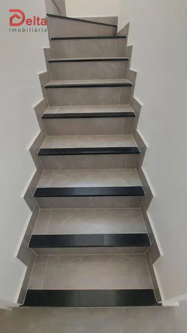 Foto 5 de Casa com 3 quartos à venda, 200m2 em Jardim Maristela, Atibaia - SP