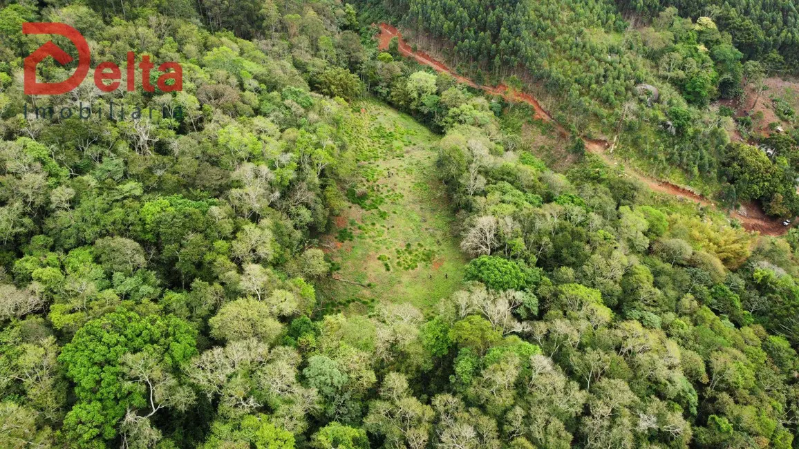 Foto 1 de Terreno / Lote à venda, 40000m2 em Nazare Paulista - SP