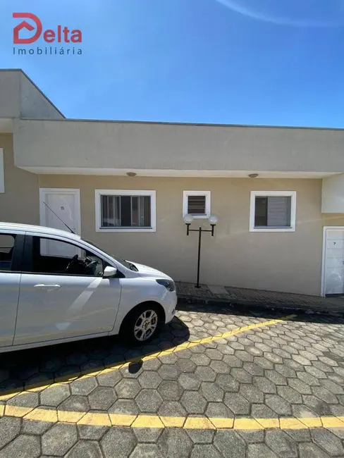 Foto 3 de Casa com 2 quartos à venda, 194m2 em Ribeirão dos Porcos, Atibaia - SP