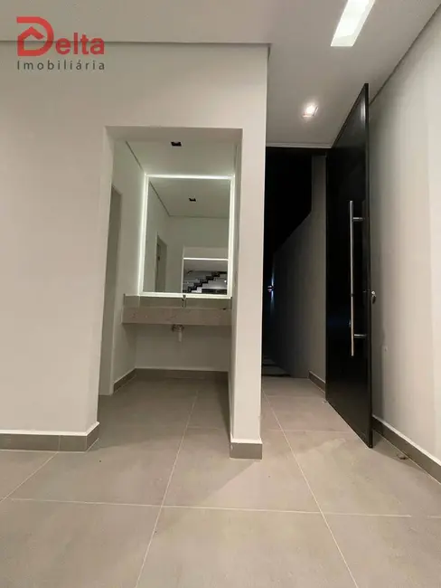 Foto 4 de Casa com 3 quartos à venda, 170m2 em Jardim Maristela, Atibaia - SP
