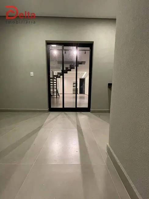 Foto 3 de Casa com 3 quartos à venda, 170m2 em Jardim Maristela, Atibaia - SP