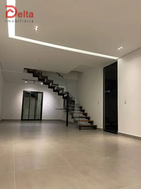 Foto 1 de Casa com 3 quartos à venda, 170m2 em Jardim Maristela, Atibaia - SP