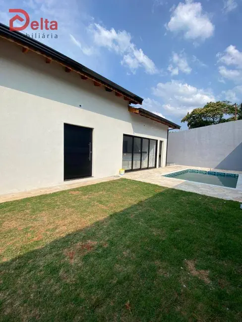 Foto 1 de Casa com 3 quartos à venda, 222m2 em Jardim Estância Brasil, Atibaia - SP