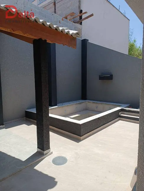 Casa com 3 quartos à venda, 188m2 em Caetetuba, Atibaia - SP - imagem 3 Foto 3 de Casa com 3 quartos à venda, 188m2 em Caetetuba, Atibaia - SP